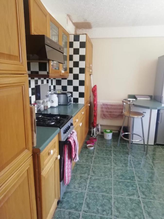 Апартаменти Cozy Loft In Bushey, 20 Mins By Train To Euston London Екстер'єр фото